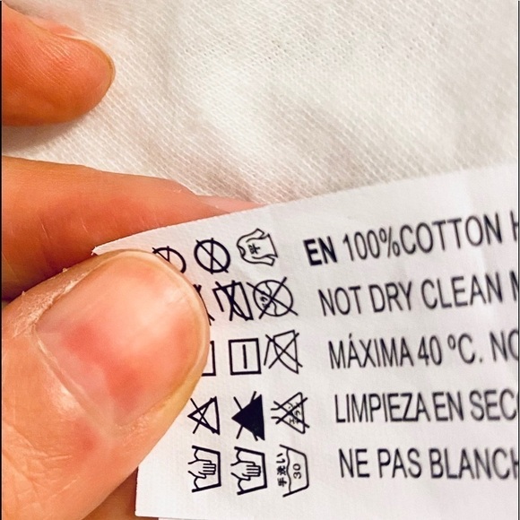 Forever 21 White BECAUSE ITS NEVER TO LATE Tee New - Picture 15 of 15